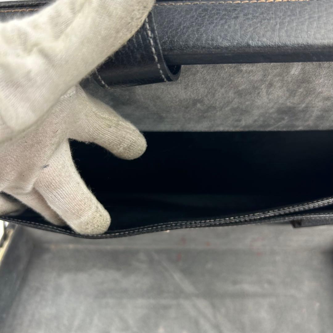 【美品】ダンヒル　アタッシュケース　ダレスバッグ　ダイヤルロック　オールレザー