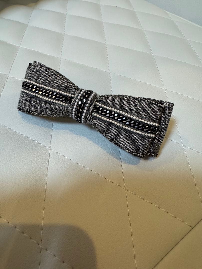 アレクサンドルドゥパリヘアバレッタ　ビジュー×レース×モノトーンデザイン