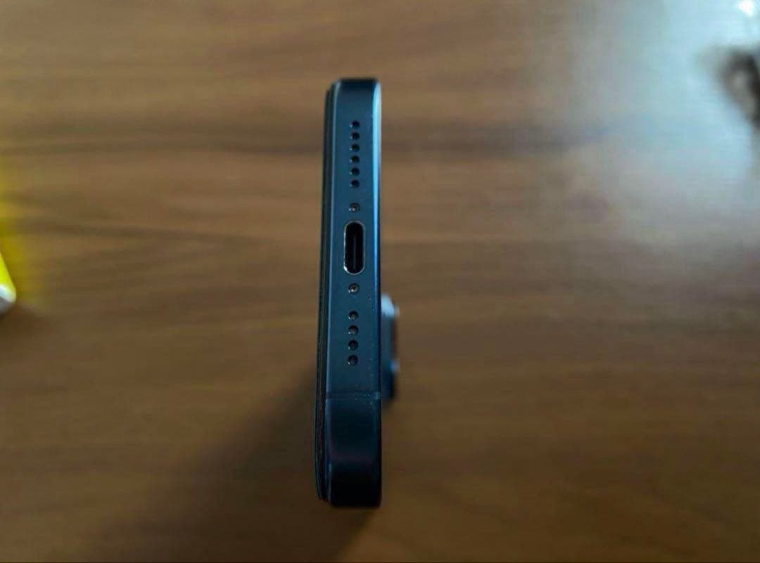 iPhone 15 Pro Max 256GB ブルーチタニウム