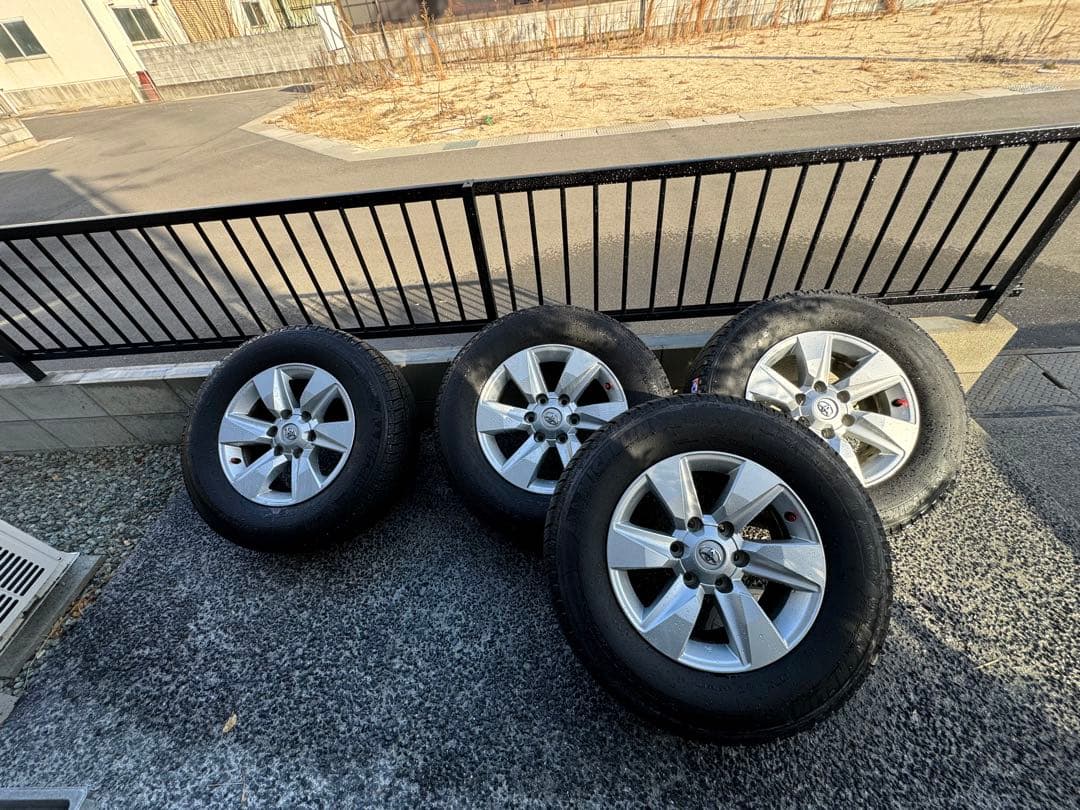 39chan専用　プラド150後期　純正ホイール 17インチ　ハイエース流用