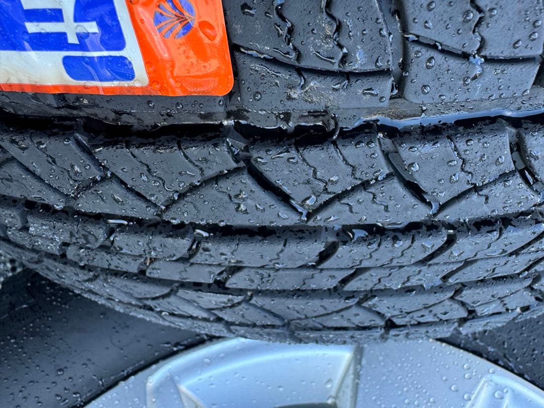 39chan専用　プラド150後期　純正ホイール 17インチ　ハイエース流用