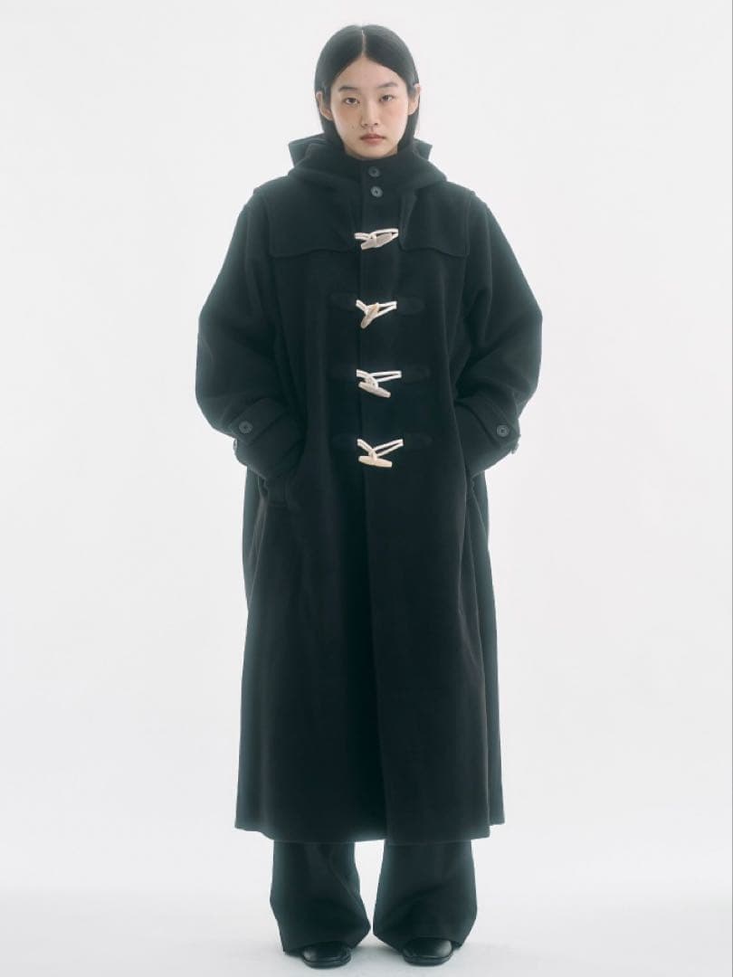 FEKETE ハイフードロングダッフルコート　ブラック　Mサイズ