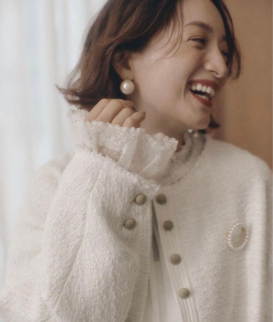 ホワイトシフォン長袖シャツ