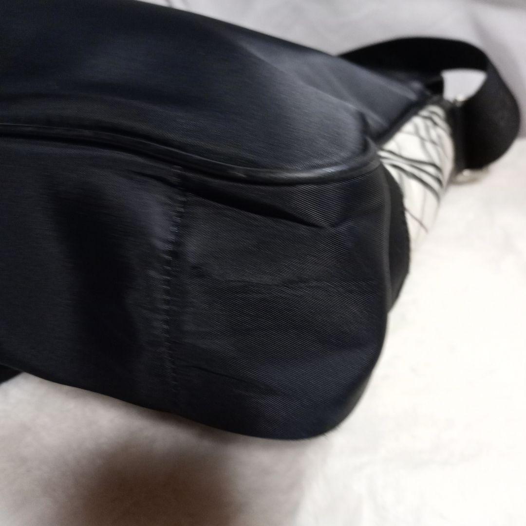 バーバリーブラックレーベル メッセンジャーバッグ ノバチェック 刻印 斜め掛け