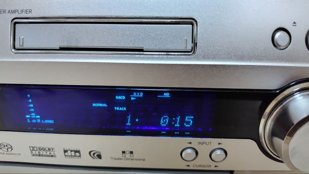 ONKYO　DVD/CD/MDプレーヤー FR-UN7