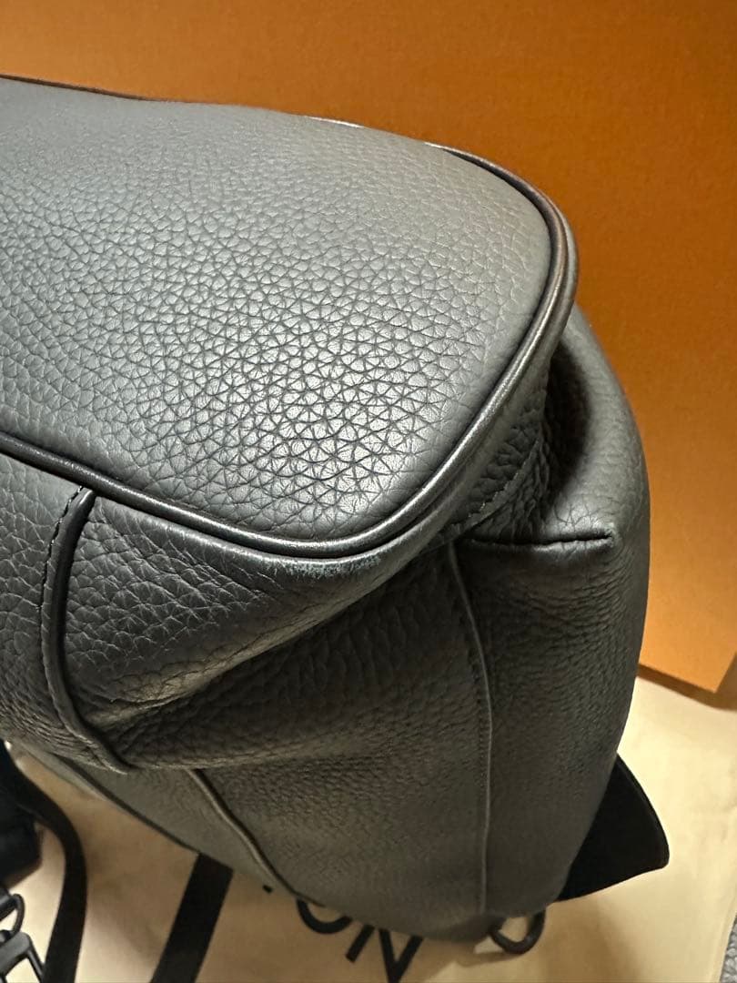 ルイヴィトン トリヨン クリストファー トート M58479 バッグ