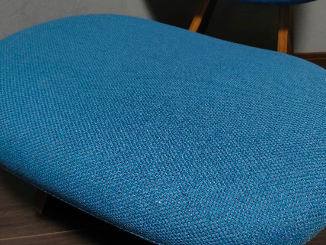 ★値下げ交渉歓迎　天童木工　低座椅子　水色　椅子　チェア　低座イス　Tendo