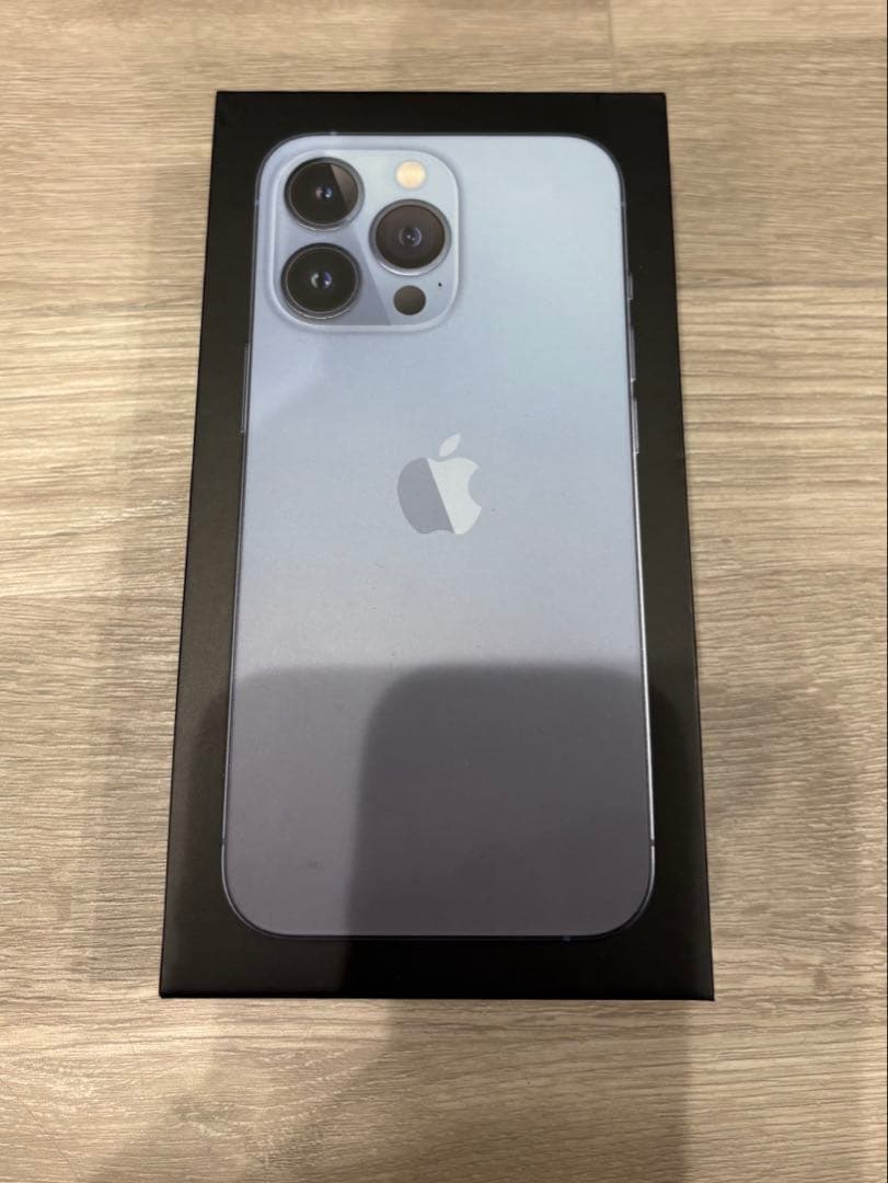 iPhone 13pro 256GB シエラブルー　付属品全て有り