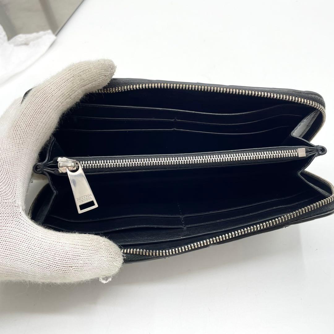 ボッテガヴェネタ　マキシイントレ　ブラック　黒　長財布RFID認証済み