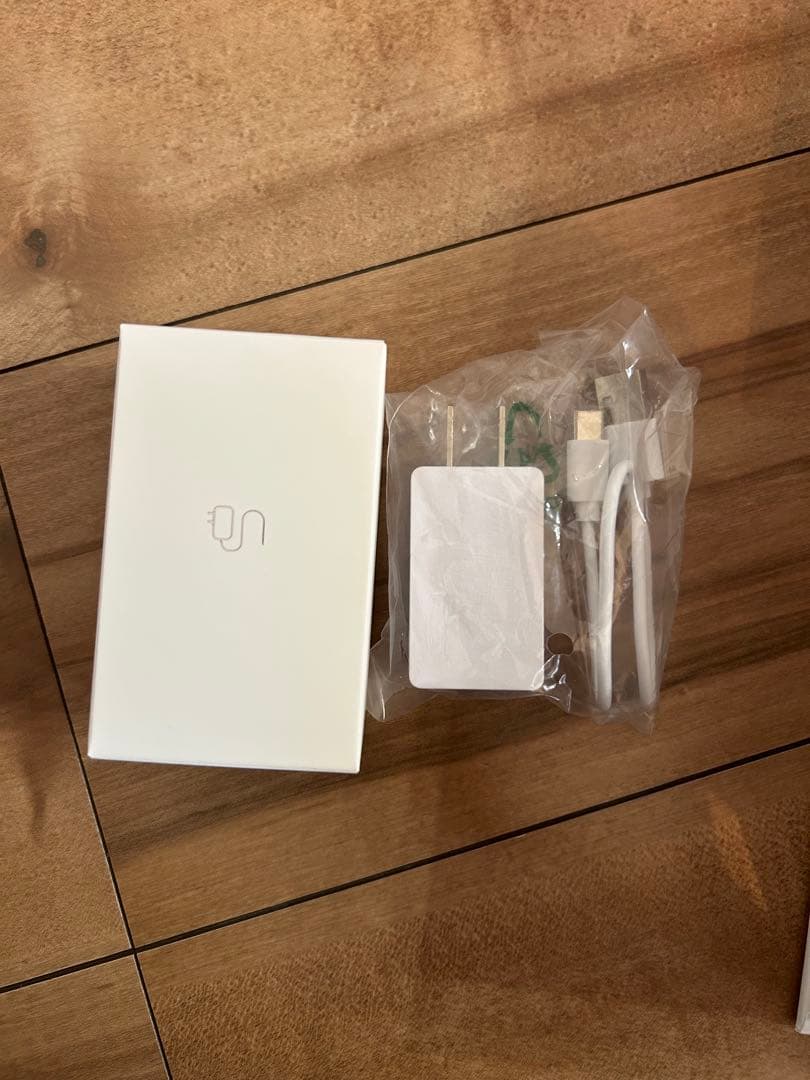 美品　YA-MAN ヤーマン　家庭用美顔器　ブルームレッド　ジェル