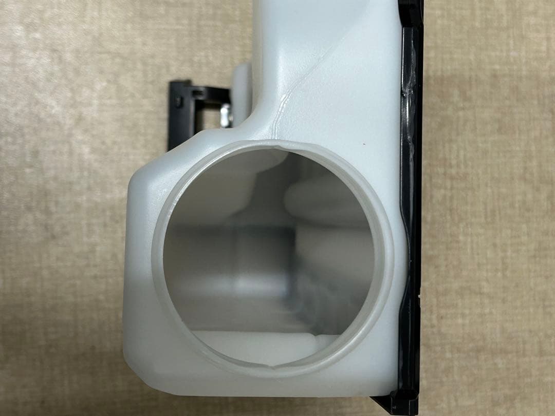 シャープ　除加湿空気清浄機　KC-HD70-W