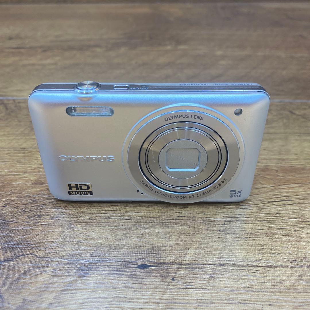 OLYMPUS オリンパス　デジタルカメラ　VG-140 シルバーy-39