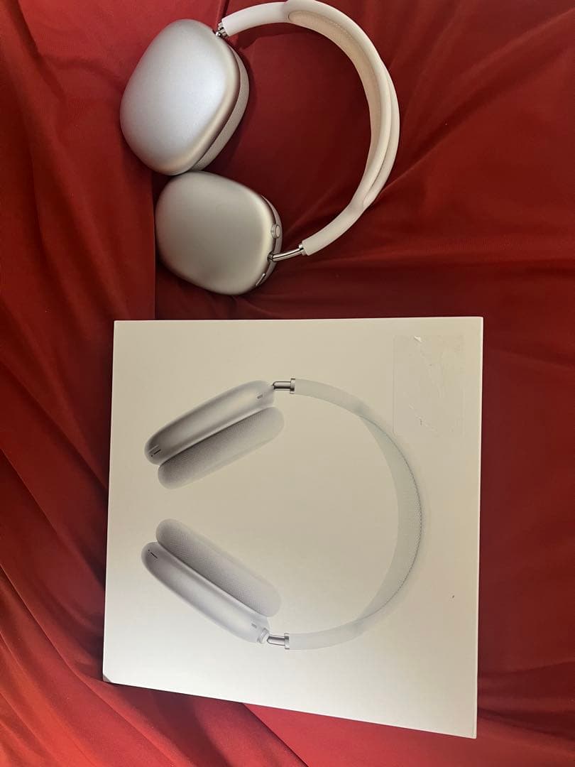 Apple airpods max silver エアポッツマックス　シルバー