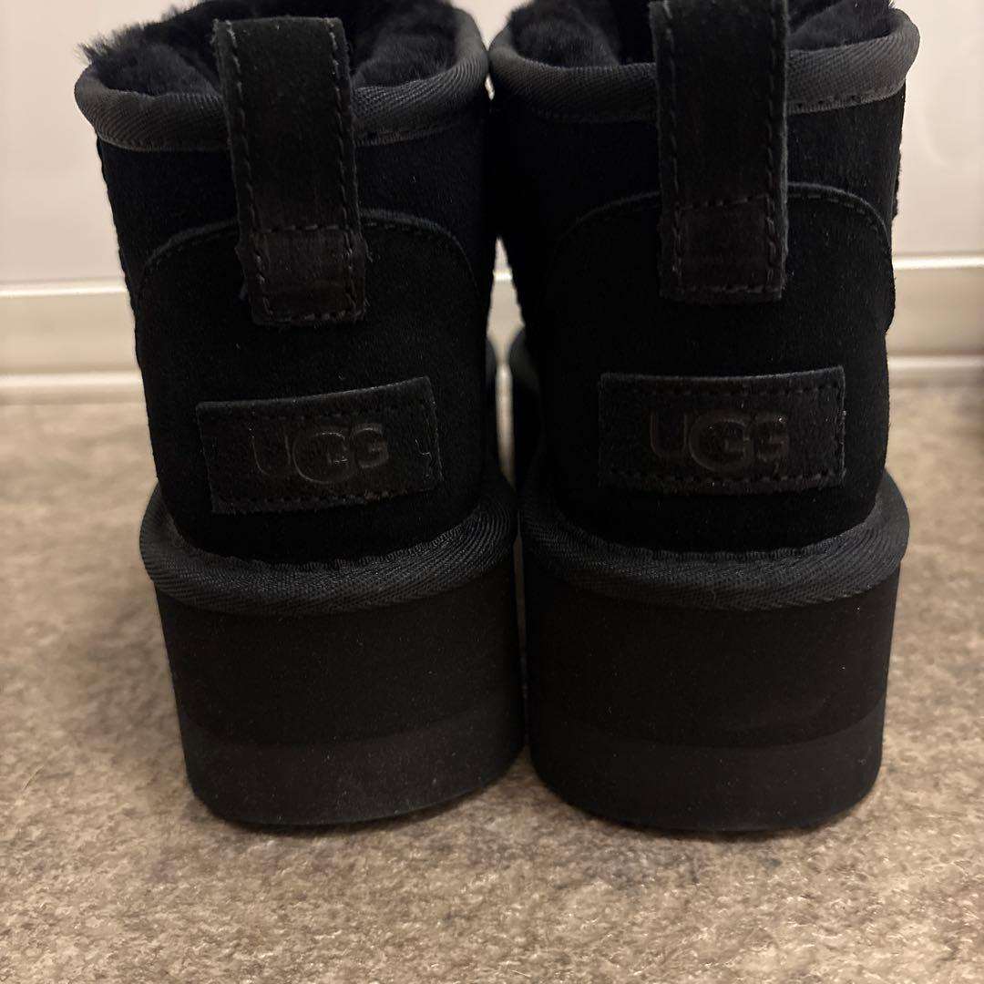 美品！　UGG アグ　ブラック ムートンブーツ　23cm