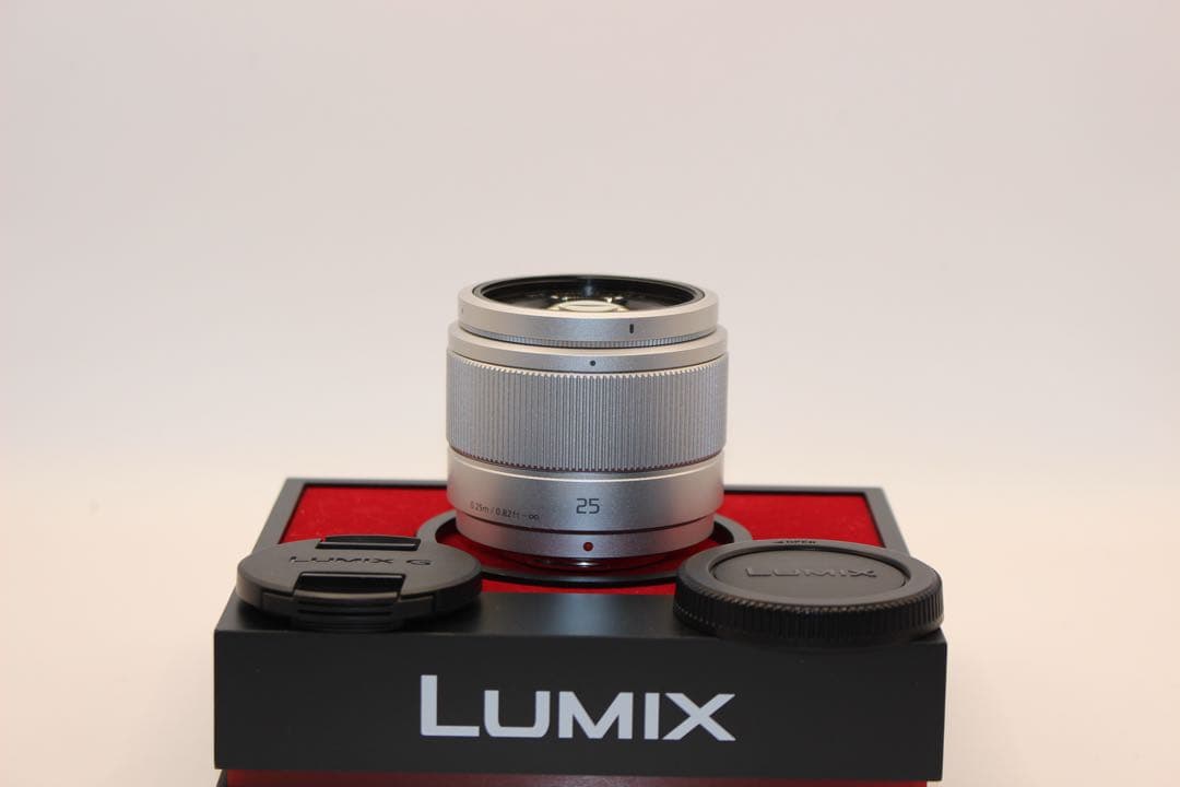 まい♡様★小型軽量★ LUMIX 単焦点レンズ　G 25mm H-H025 パナ