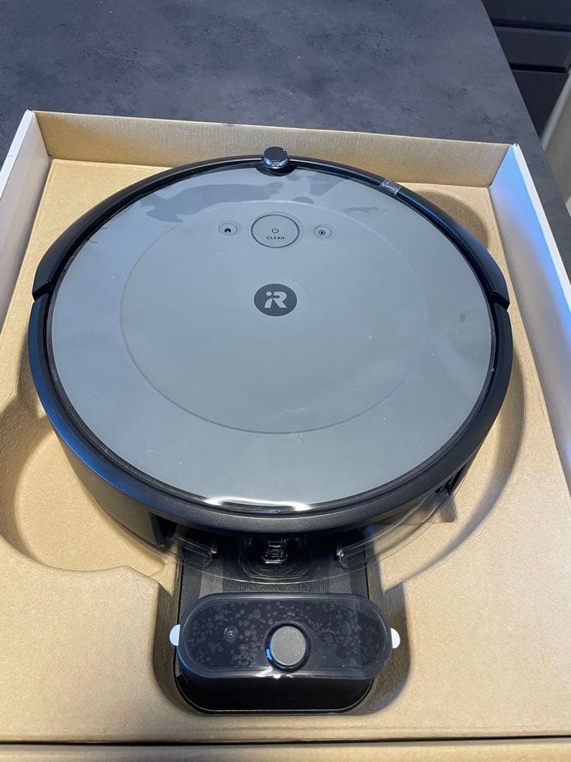ミ*ト様 『美品』ルンバ i2 / Roomba i2 i2158 ロボット掃除