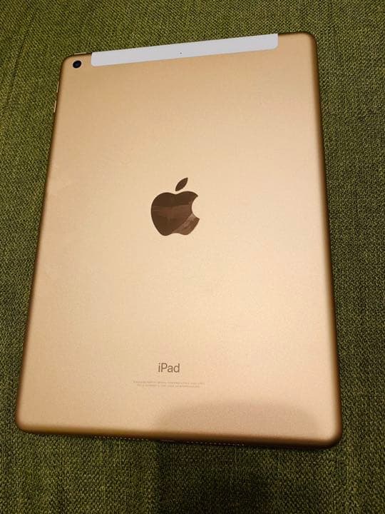 新品　Apple タブレット