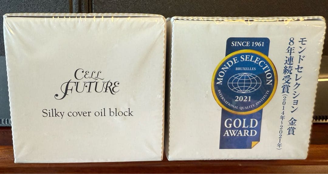 シルキーカバーオイルブロック　28g 化粧下地