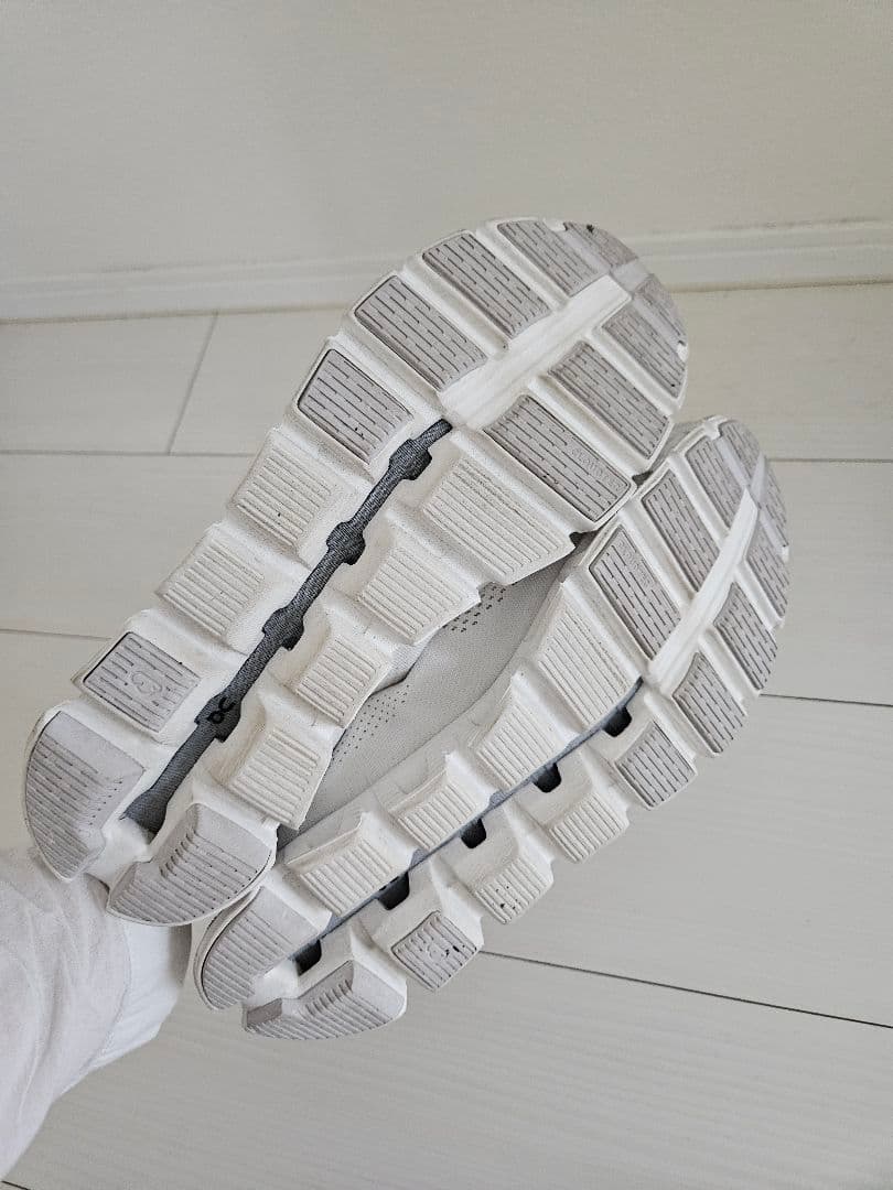 靴 On Cloud 5 Coast