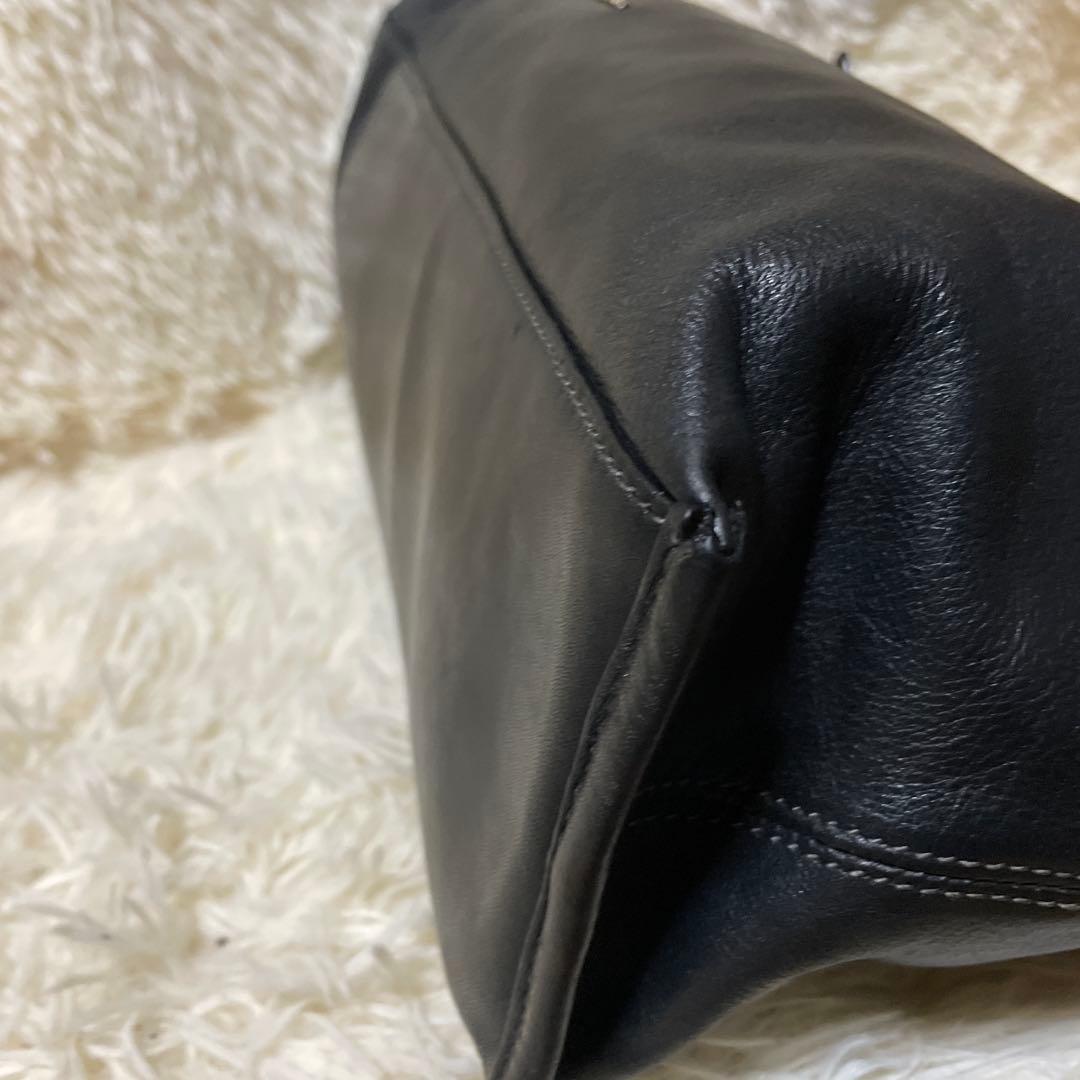 ポールスミス　ビジネスバッグ　トートバッグ　ロゴ　肩掛け可　大容量　A4可　黒