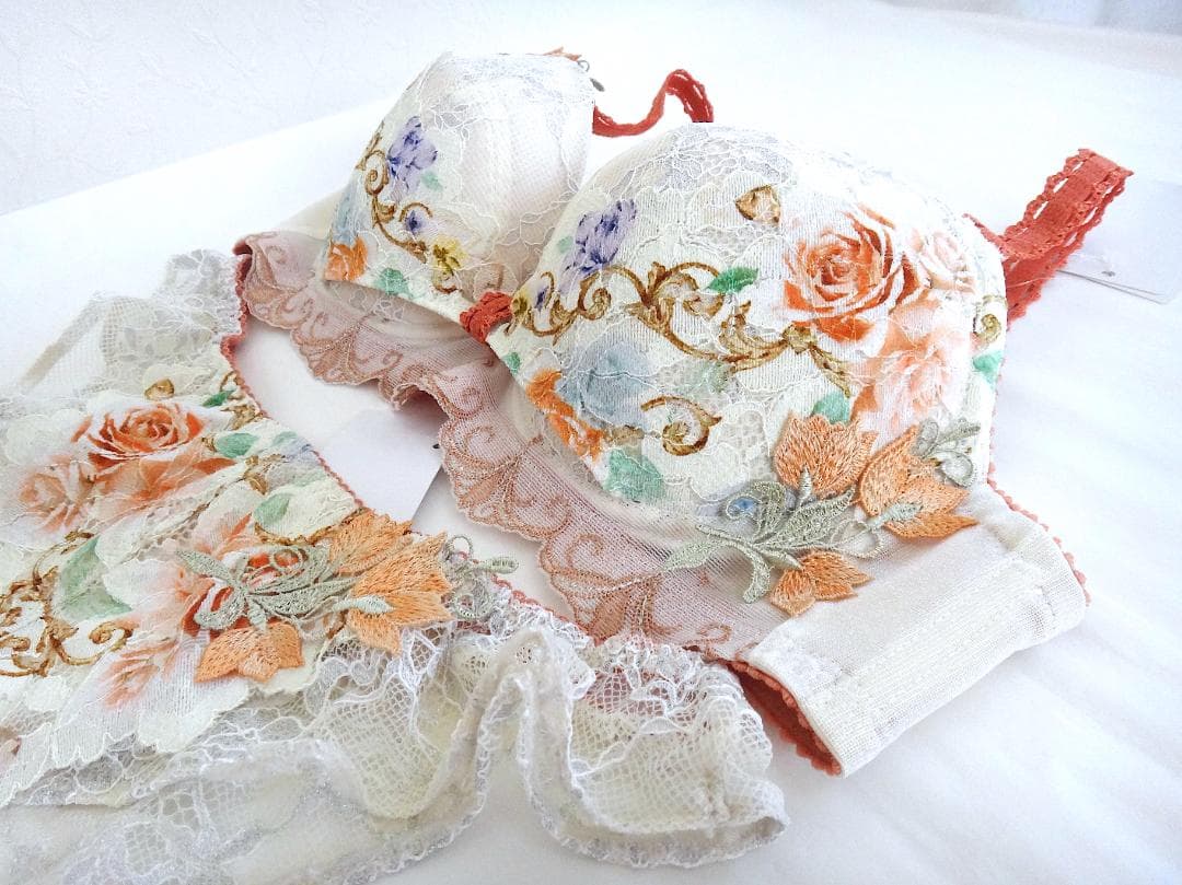 ワコール ルジェ ブラジャーD70 & ソングショーツML 白オレンジ花柄