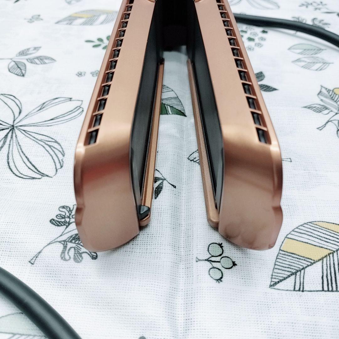 ほぼ未使用⭐️最新モデル ダイソン ストレイトナー ドライヤー ストレート