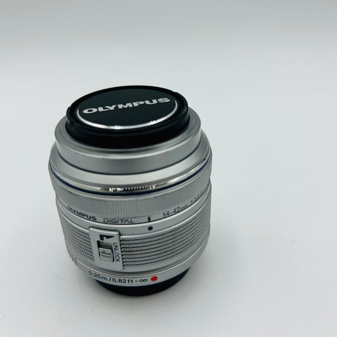 オリンパス電動パンケーキレンズ M.ZUIKO 14-42mm sliver