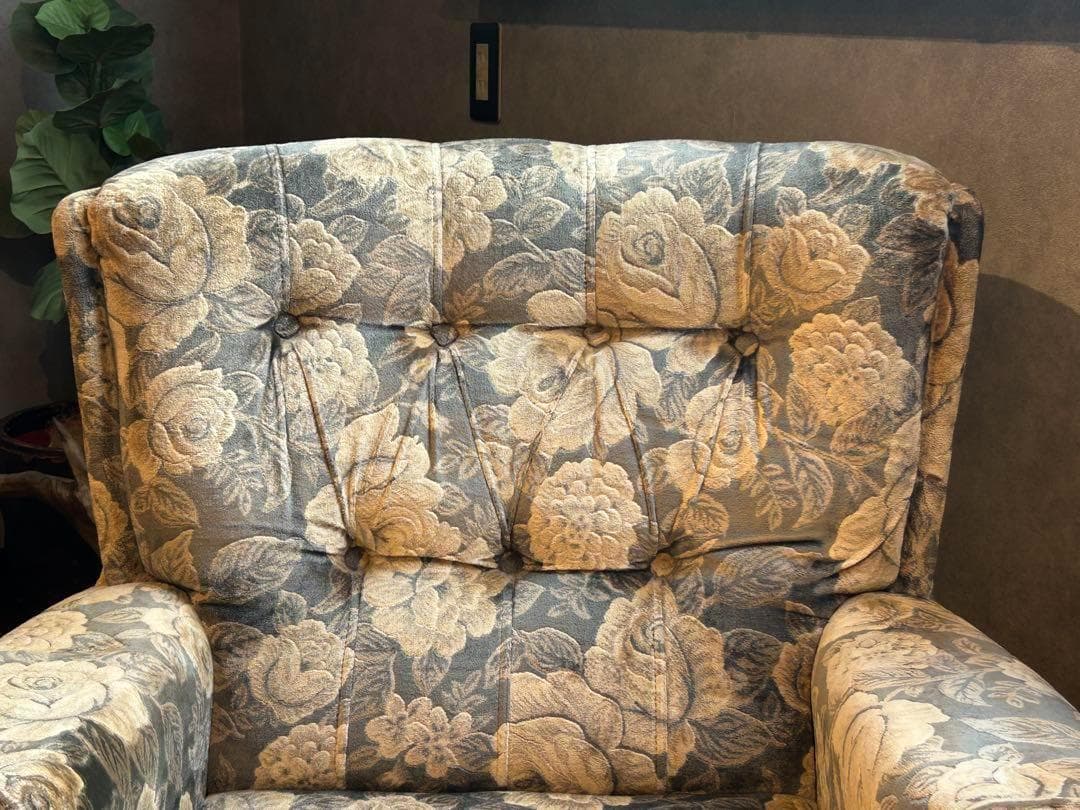 左側　金華山織　ベロア生地　ヴィンテージ　ソファ　アンティーク　レトロ　IZ