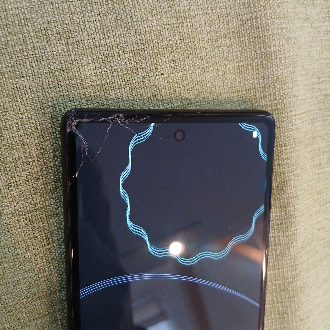 Google Pixel 6a ホワイト 画面ひび割れあり