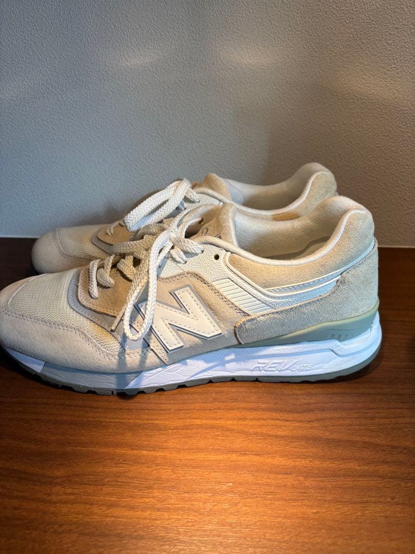 【値下げ】New Balance 990v5 ベージュ/ビューティ＆ユース