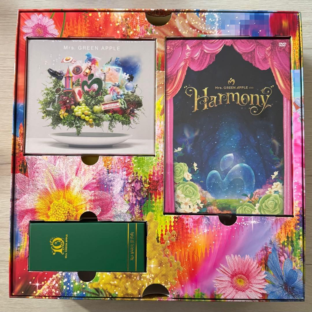 Mrs. GREEN APPLE 10周年 COMPLETE BOX