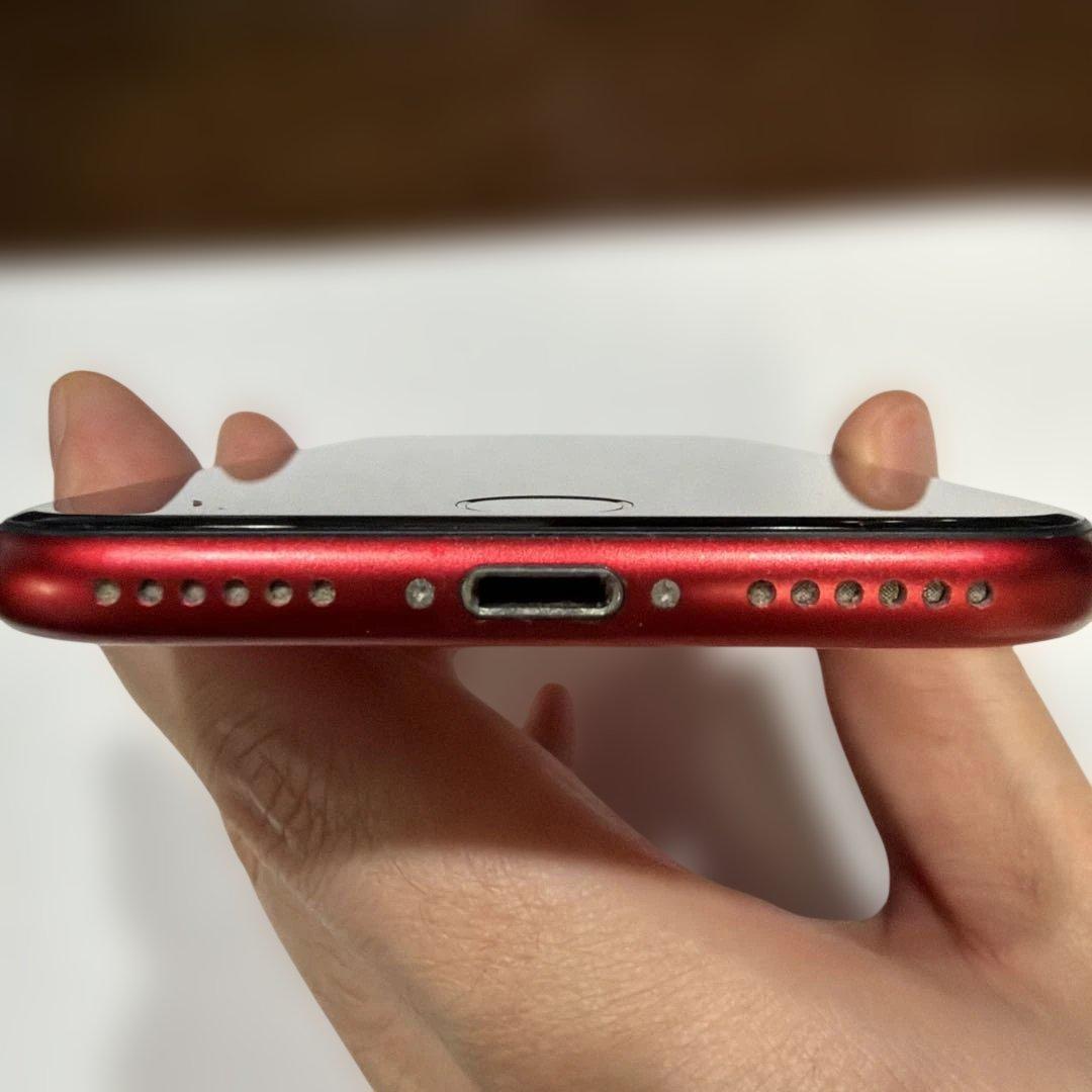 iPhone SE (第2世代) 64GB PRODUCT RED イヤホン付