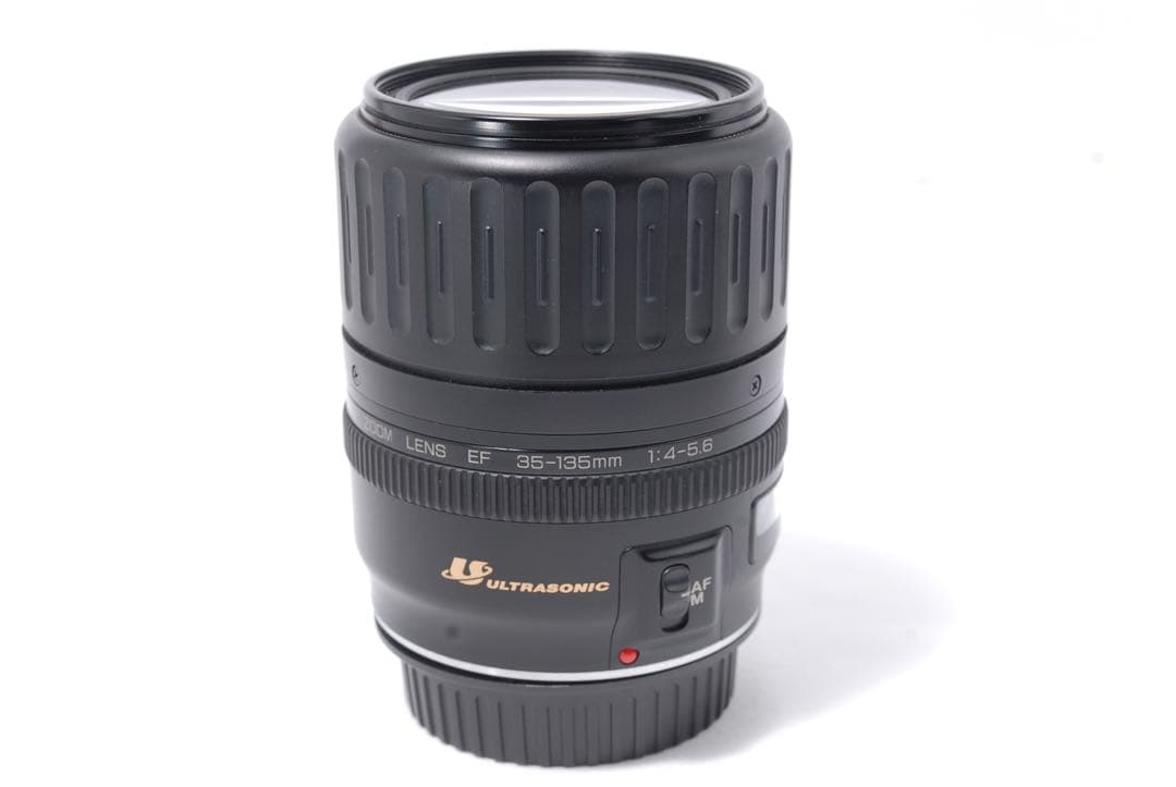 超美品●Canon EOS Kiss X8i●高倍率レンズで運動会や旅行に最適！