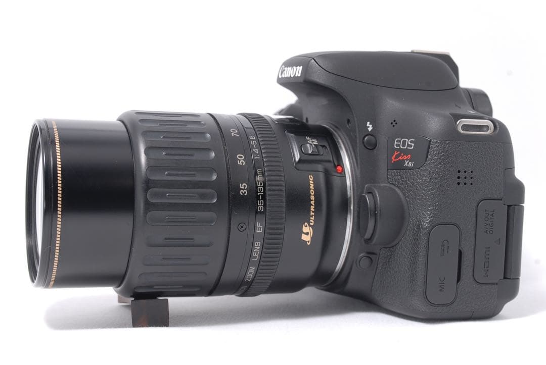 超美品●Canon EOS Kiss X8i●高倍率レンズで運動会や旅行に最適！