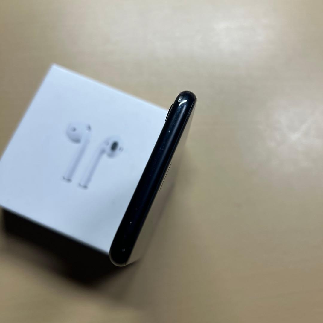 iPhoneSE2 se 第2世代　64GB SIMフリー　割れなし