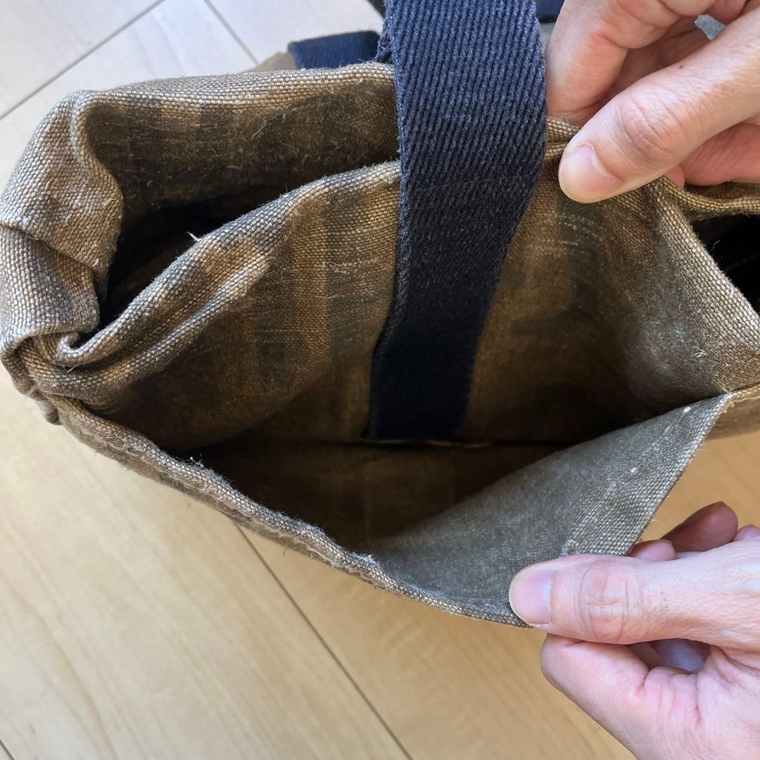 ブラウンキャンバストートバッグ