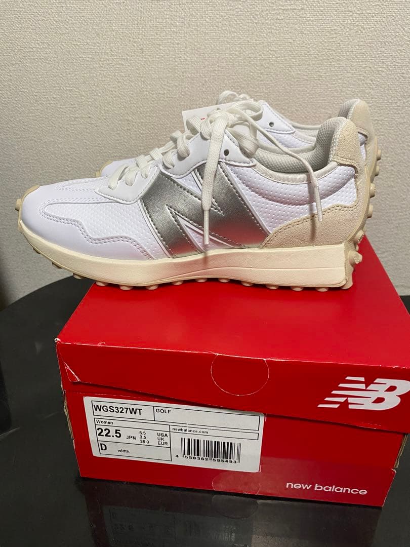 ニューバランスゴルフシューズ　WGS327