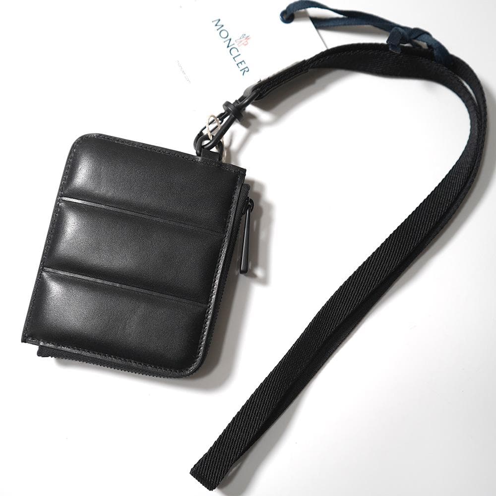 新品【 MONCLER モンクレール 】ストラップ付ロゴ レザーウォレット/財布