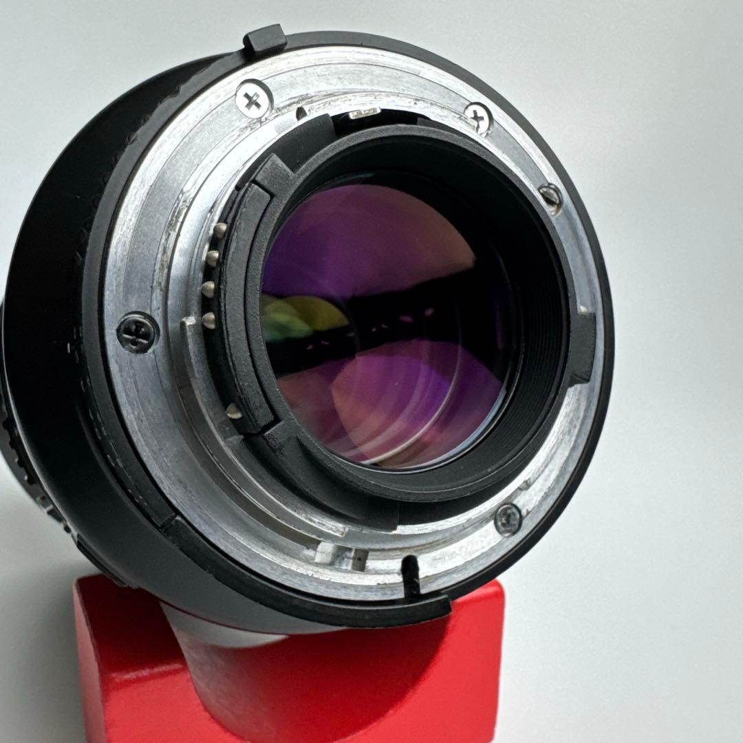 Nikon 105mm F2.8D micro マクロレンズ