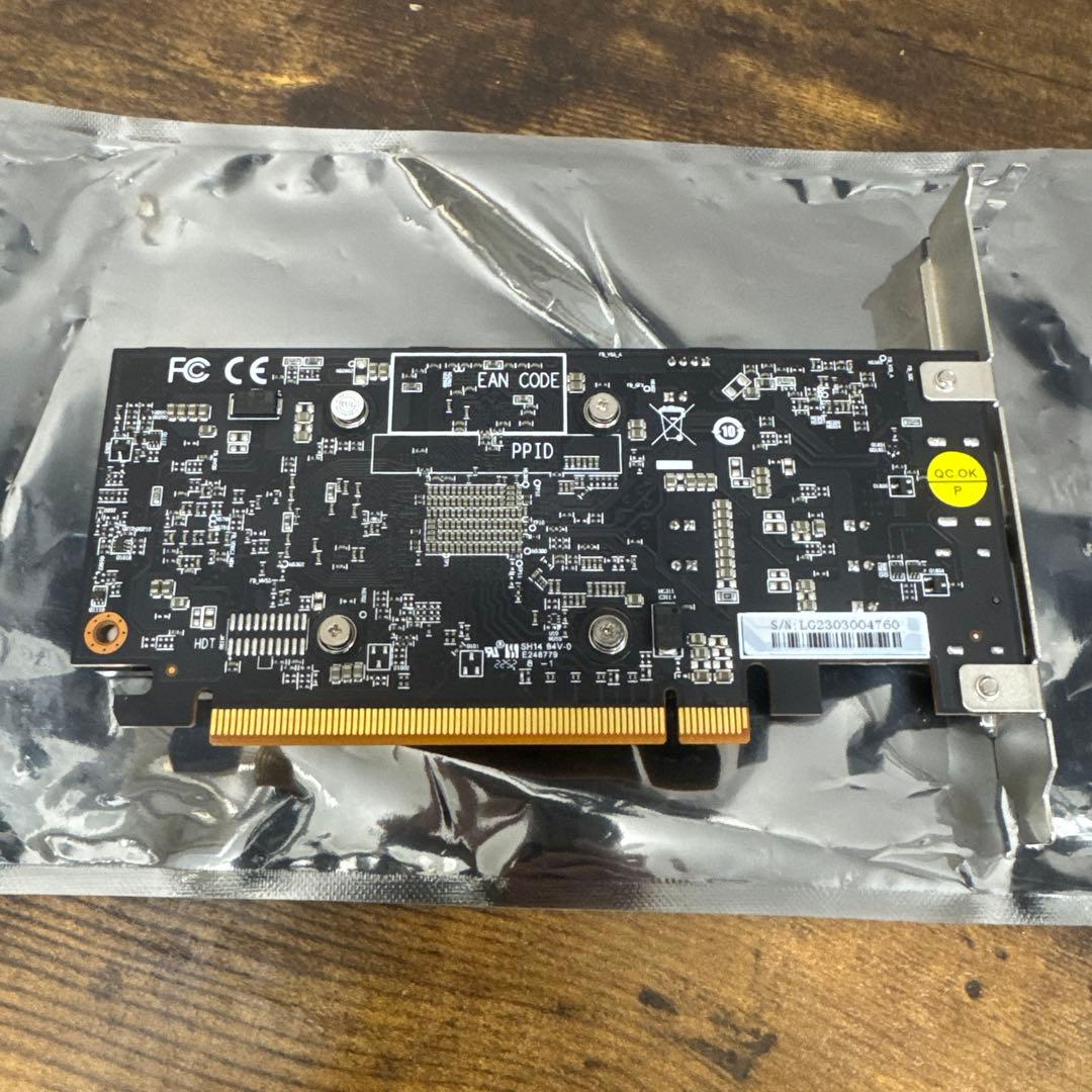 玄人志向 RX6400 4GB/LP RADEON