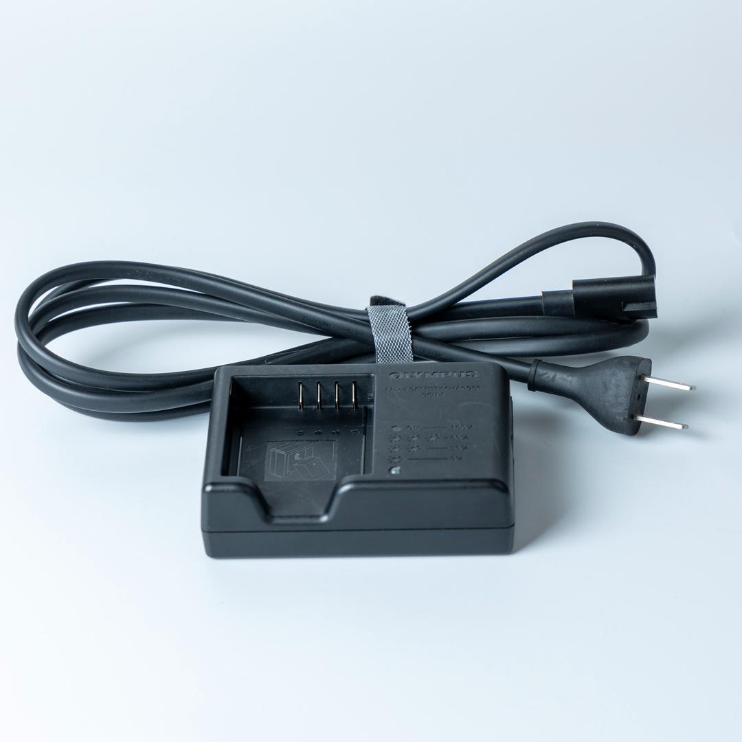 OLYMPUS OM-D E-M1 MarkIII 本体と付属品