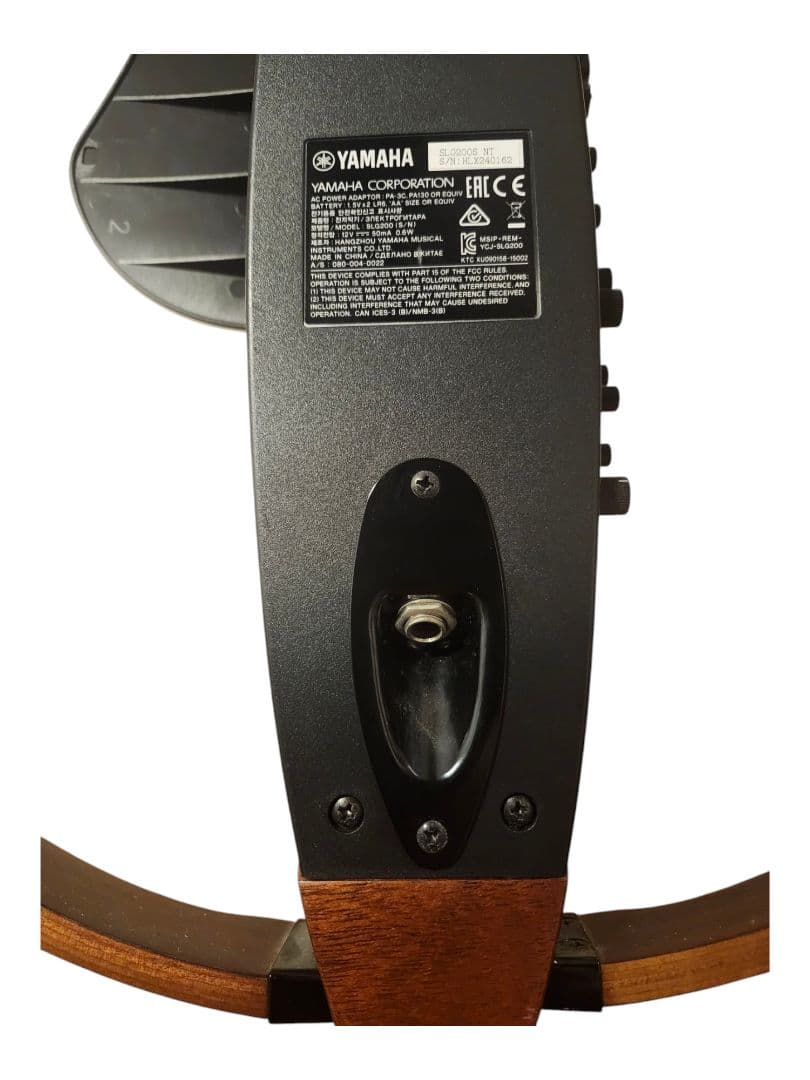 YAMAHA　サイレントギター SLG200S