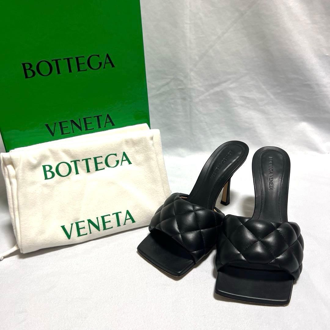 BOTTEGA VENETA ボッテガヴェネタ ブラックパデッド ミュール