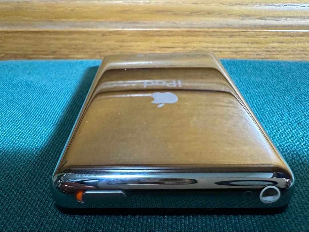 きれいなiPod Classic 5.5世代 MA446 30GB新品バッテリー