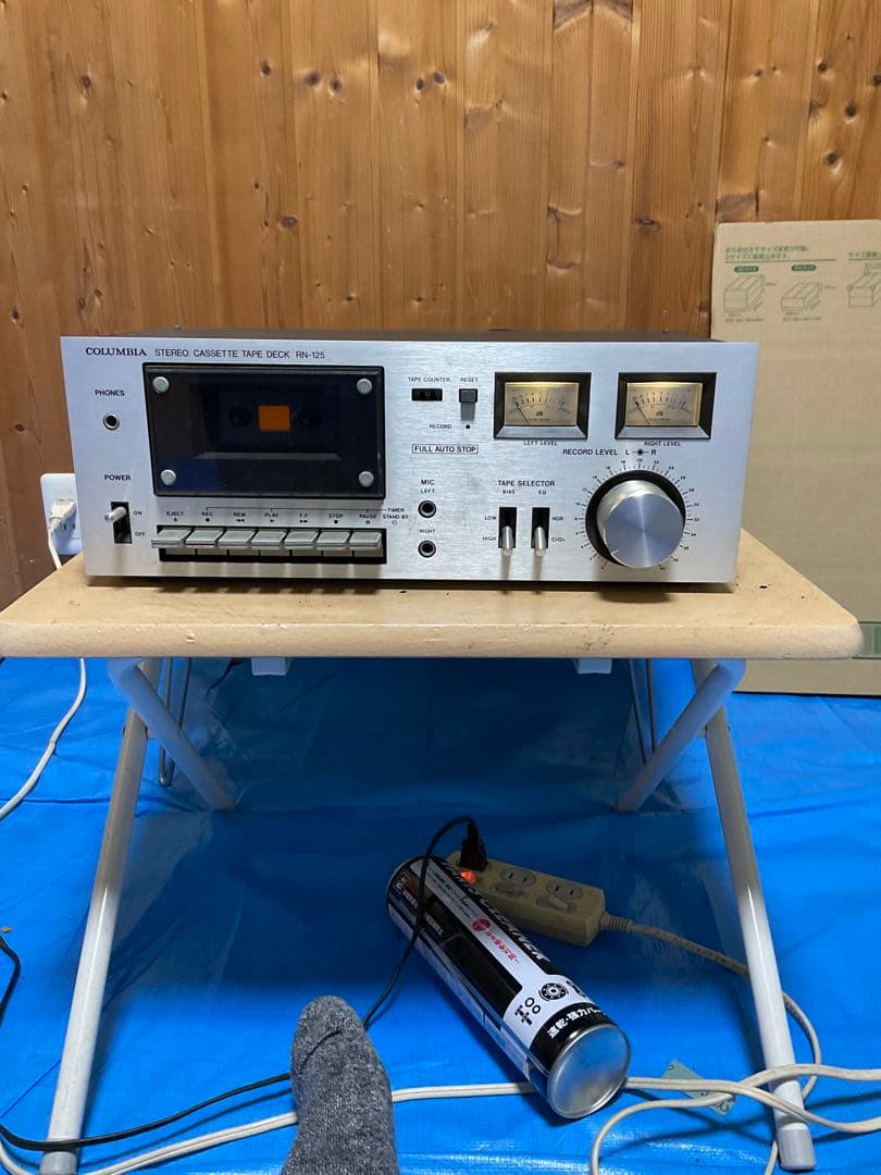 ステレオ　カセット　デッキとステレオアンプ　コロムビア　ジャンク