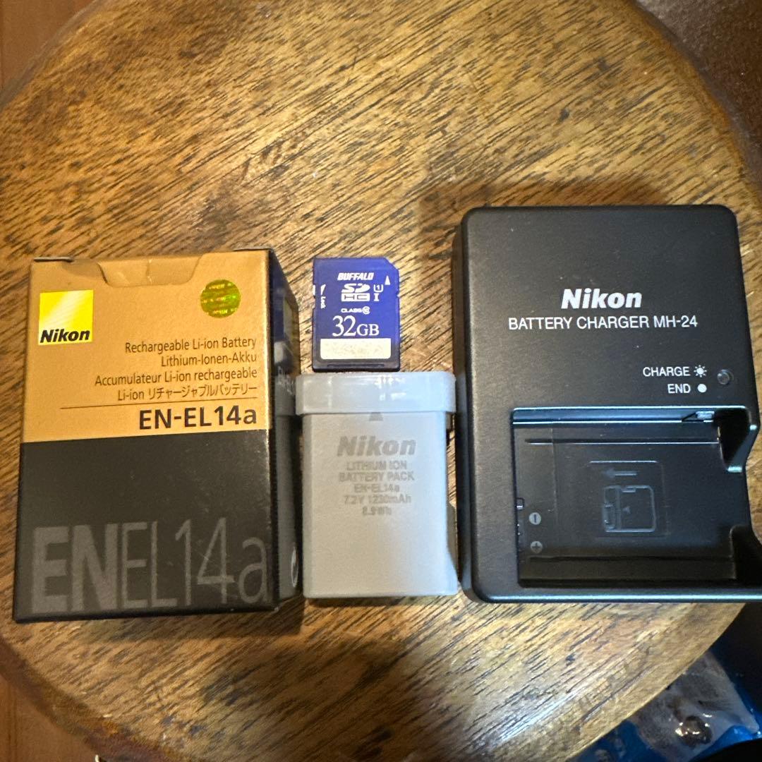 Nikon D5500 ダブルレンズキット 箱無し≪S数1回≫