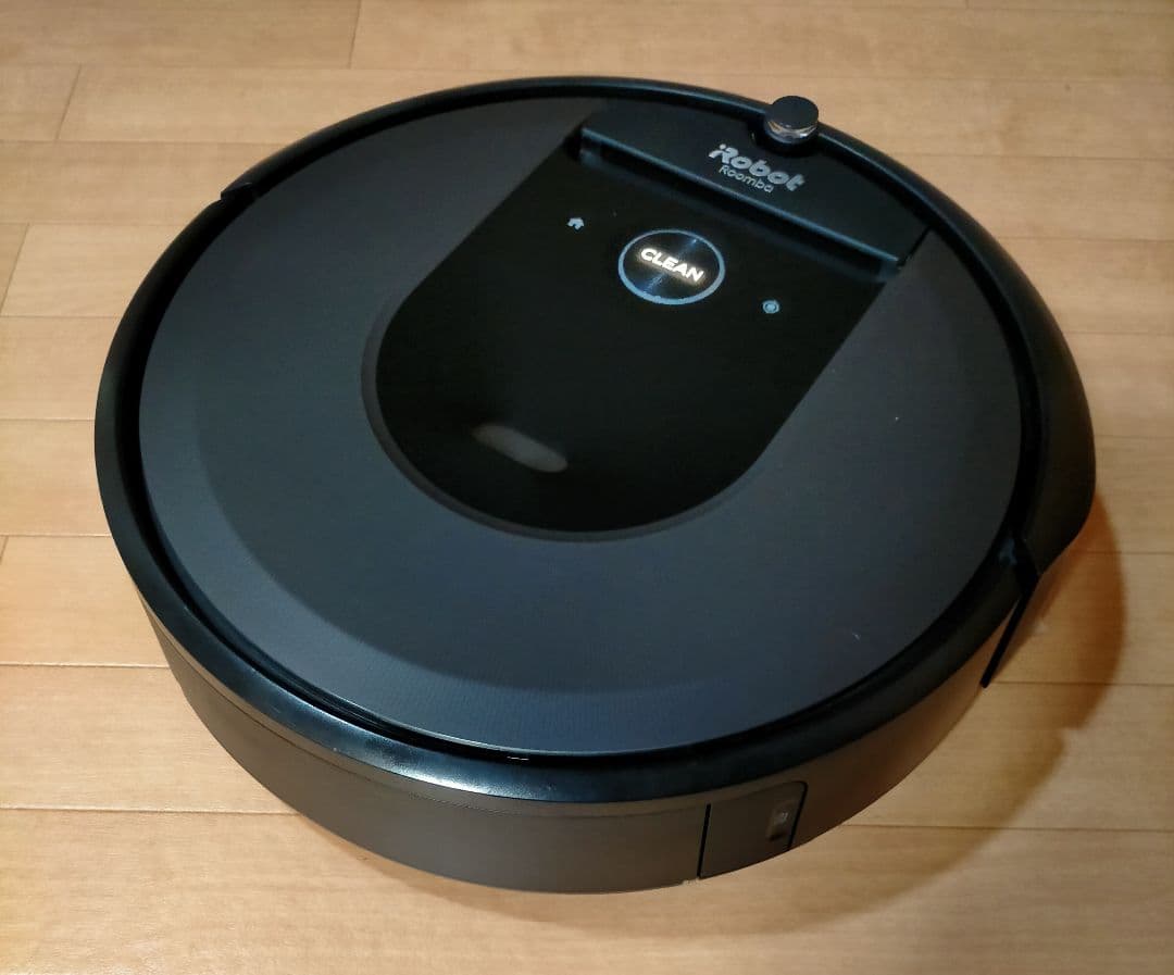 【taka】ルンバiRobotルンバi7(本体のみ)