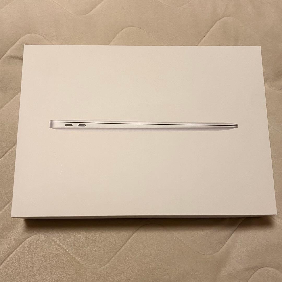 MacBook本体 MacBook Air 8G 256GB