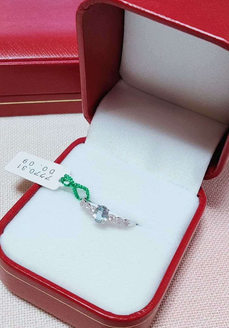 新入荷 未使用品 pt900 天然アクアマリン ダイヤモンド リング