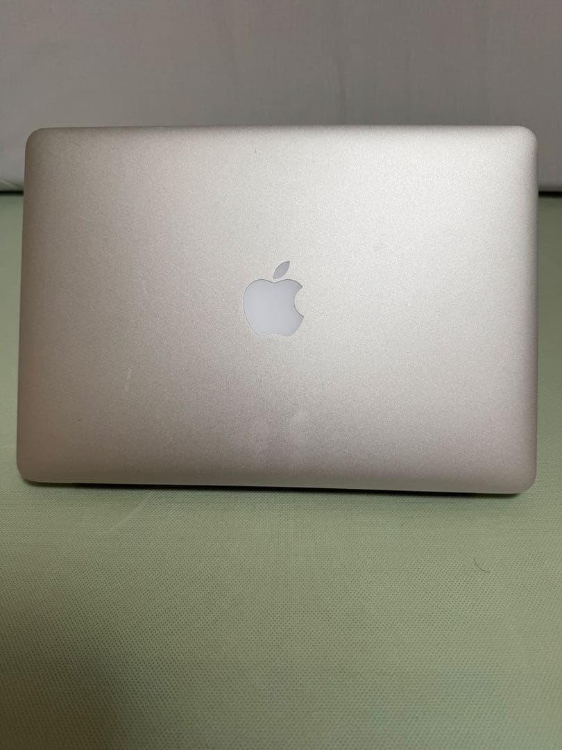 Apple MacBook Air 高性能ノートPC 13インチ 薄型軽量